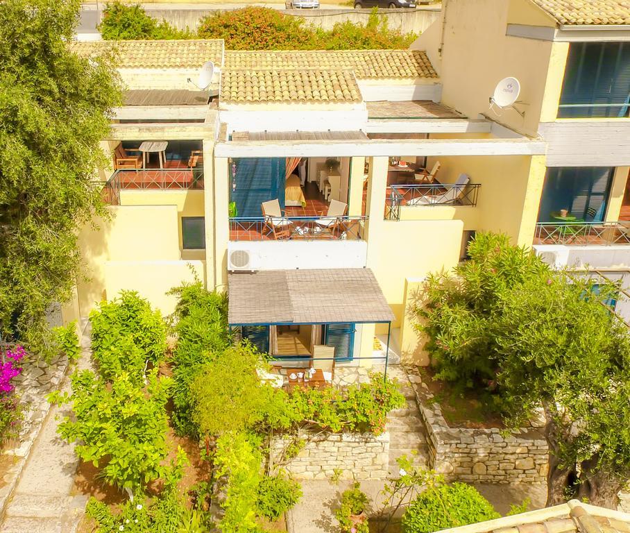 Manto On The Beach Apartments 바바티 외부 사진